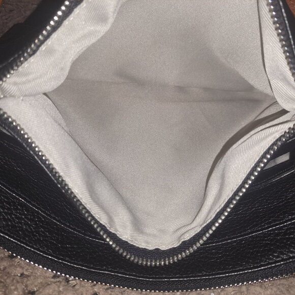 VALENTINA-Italia-Black Pebbled Leather Shoulder/Crossbody-Dbl Zip/Magnet-NM - Picture 7 of 8